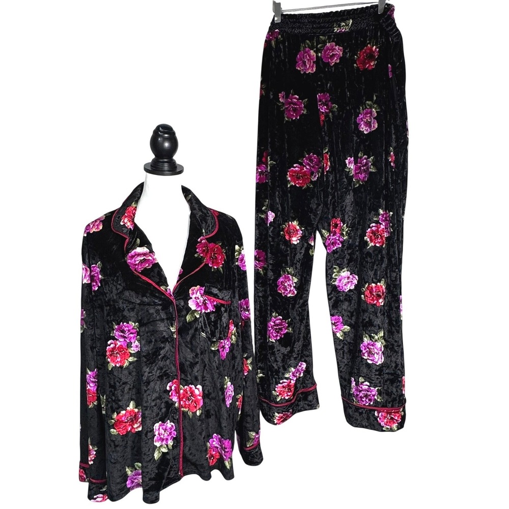 SOFIA VERGARA Women 2X Black Pink Red Floral Crushed Velvet Pajama Set Top Pants